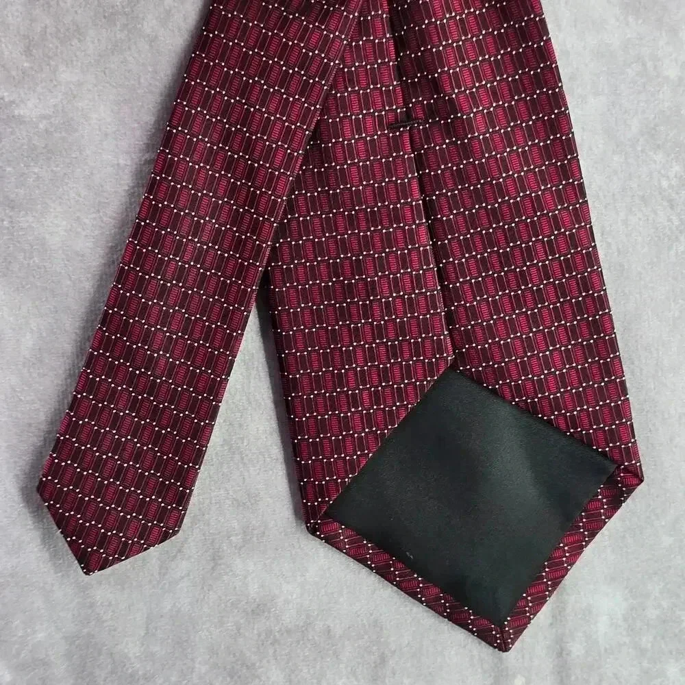 Jones‎ New York Red Blue White Geometric Dots 100% Silk Men's Neck Tie NWOT